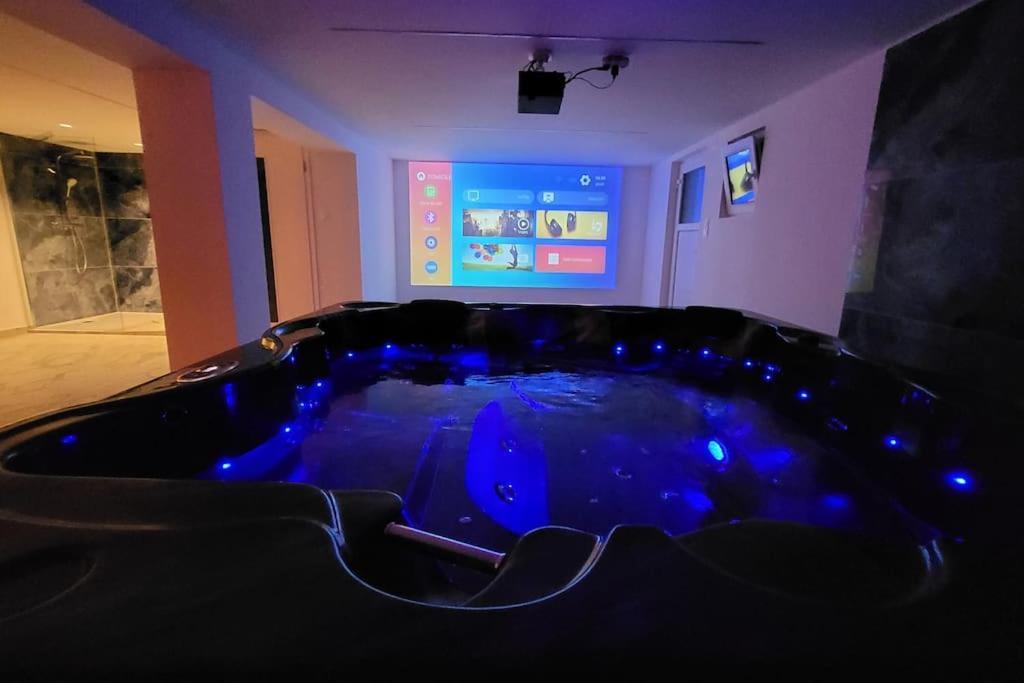 A O G Prestige Relax Max Spa Sauna Algolsheim Exterior foto